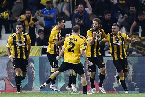 aek atenas x olympiakos.